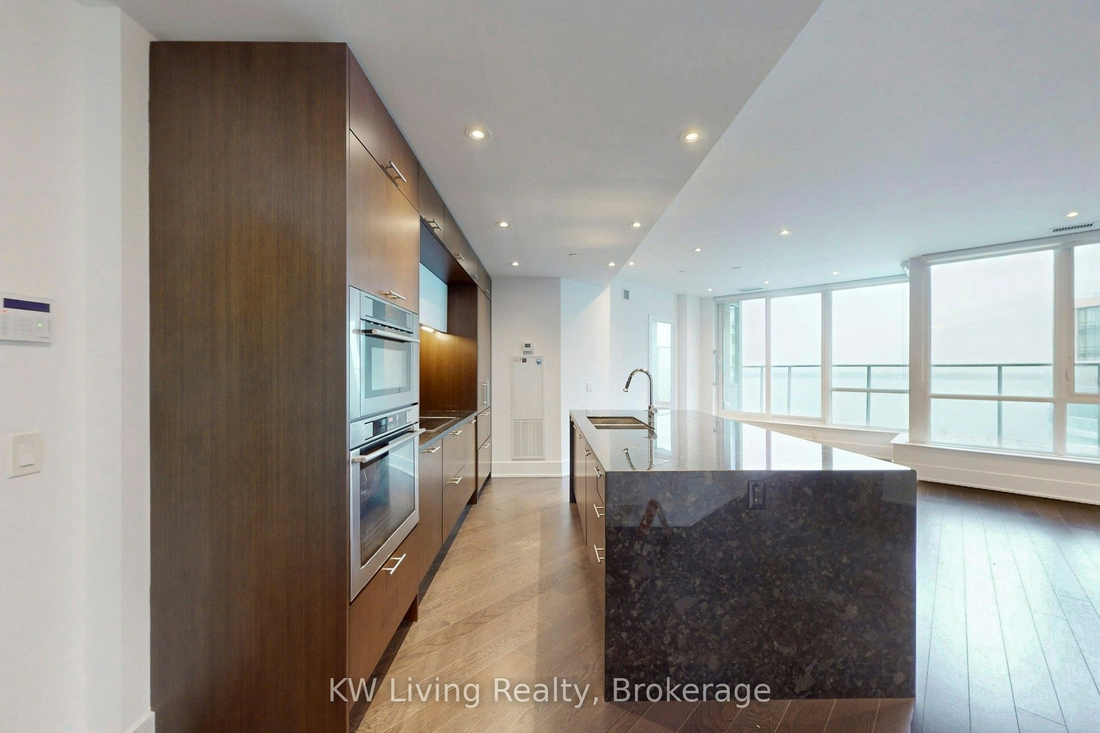 GPH 12-1 Edgewater Drive, Toronto, ON, M5A 0L1 - 23