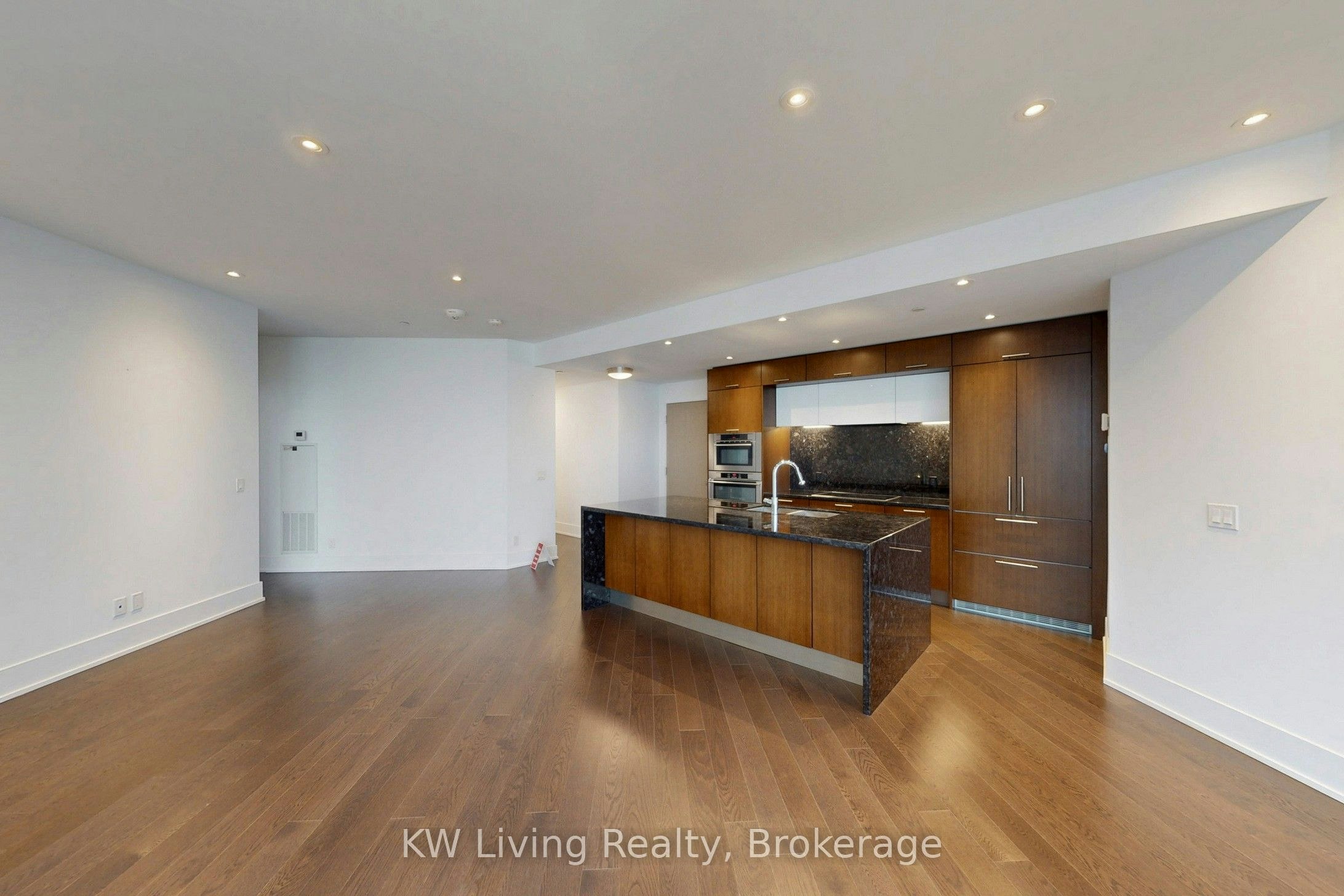 GPH 12-1 Edgewater Drive, Toronto, ON, M5A 0L1 - 22