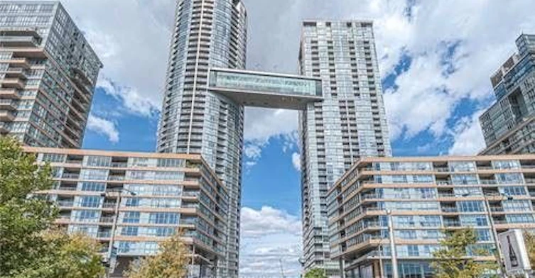 1026-21 Iceboat Terrace, Toronto, ON, M5V 4A9