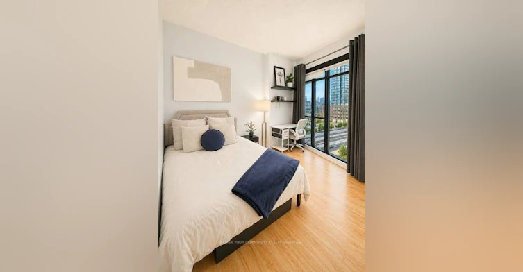 1026-21 Iceboat Terrace, Toronto, ON, M5V 4A9 - 6