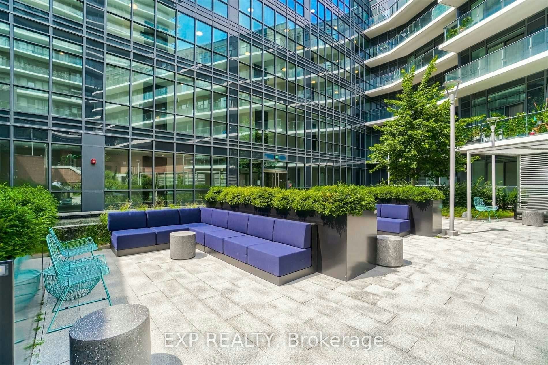 PH03-38 Iannuzzi Street, Toronto, ON, M5V 0S2 - 34