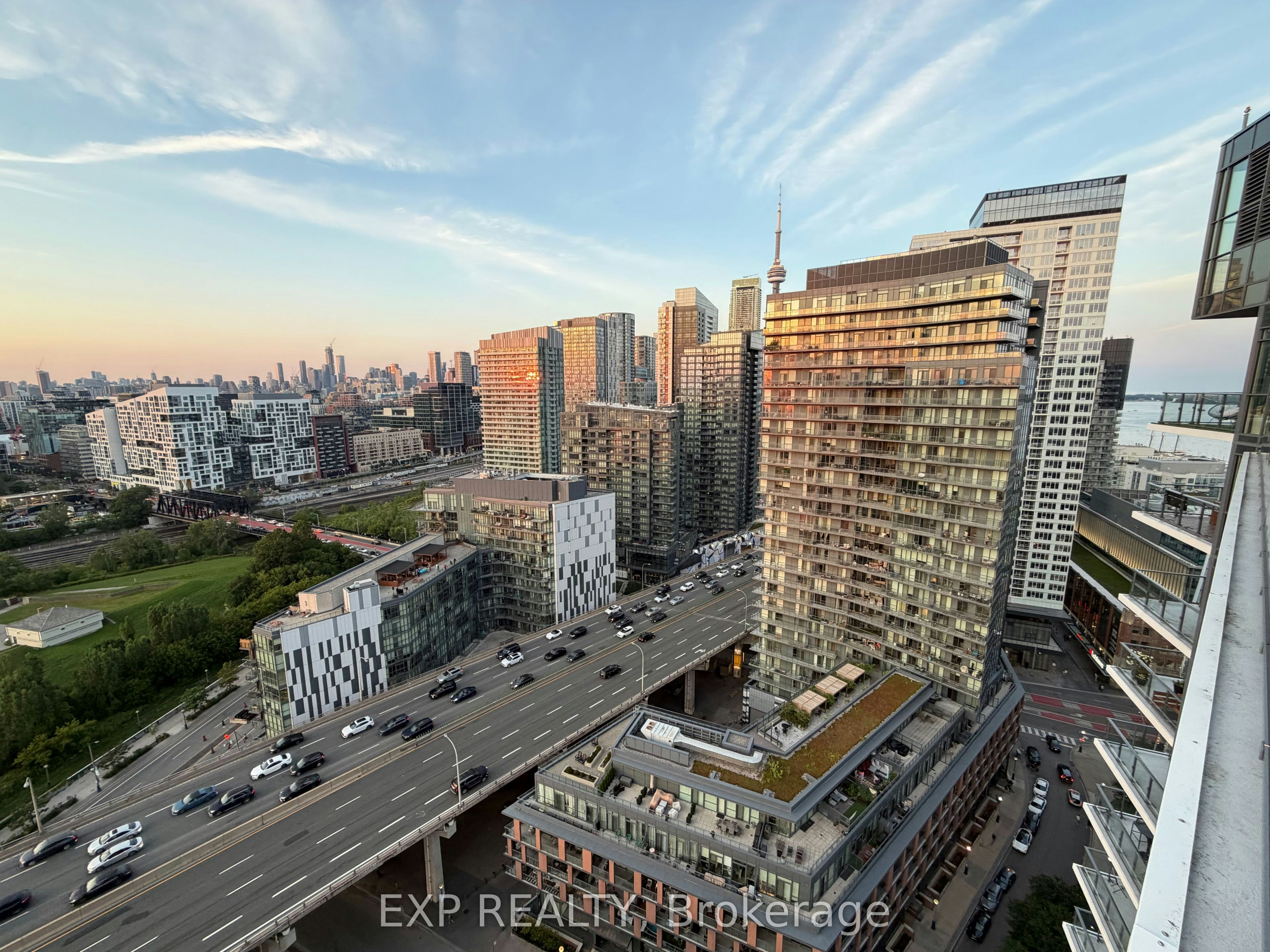 PH03-38 Iannuzzi Street, Toronto, ON, M5V 0S2 - 30