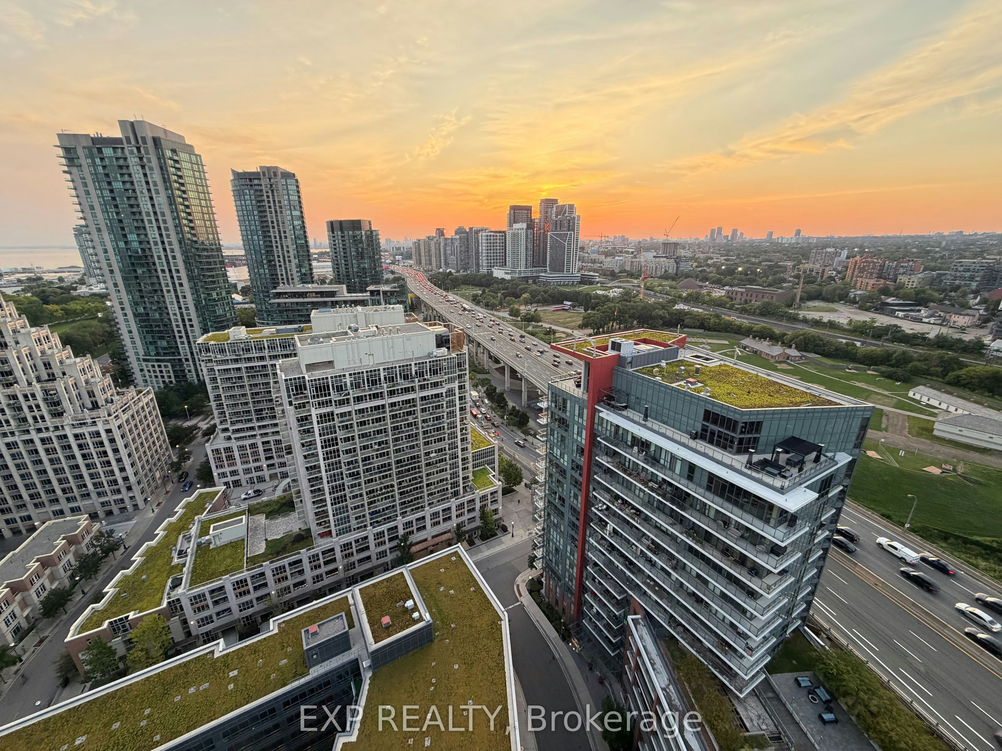 PH03-38 Iannuzzi Street, Toronto, ON, M5V 0S2 - 28