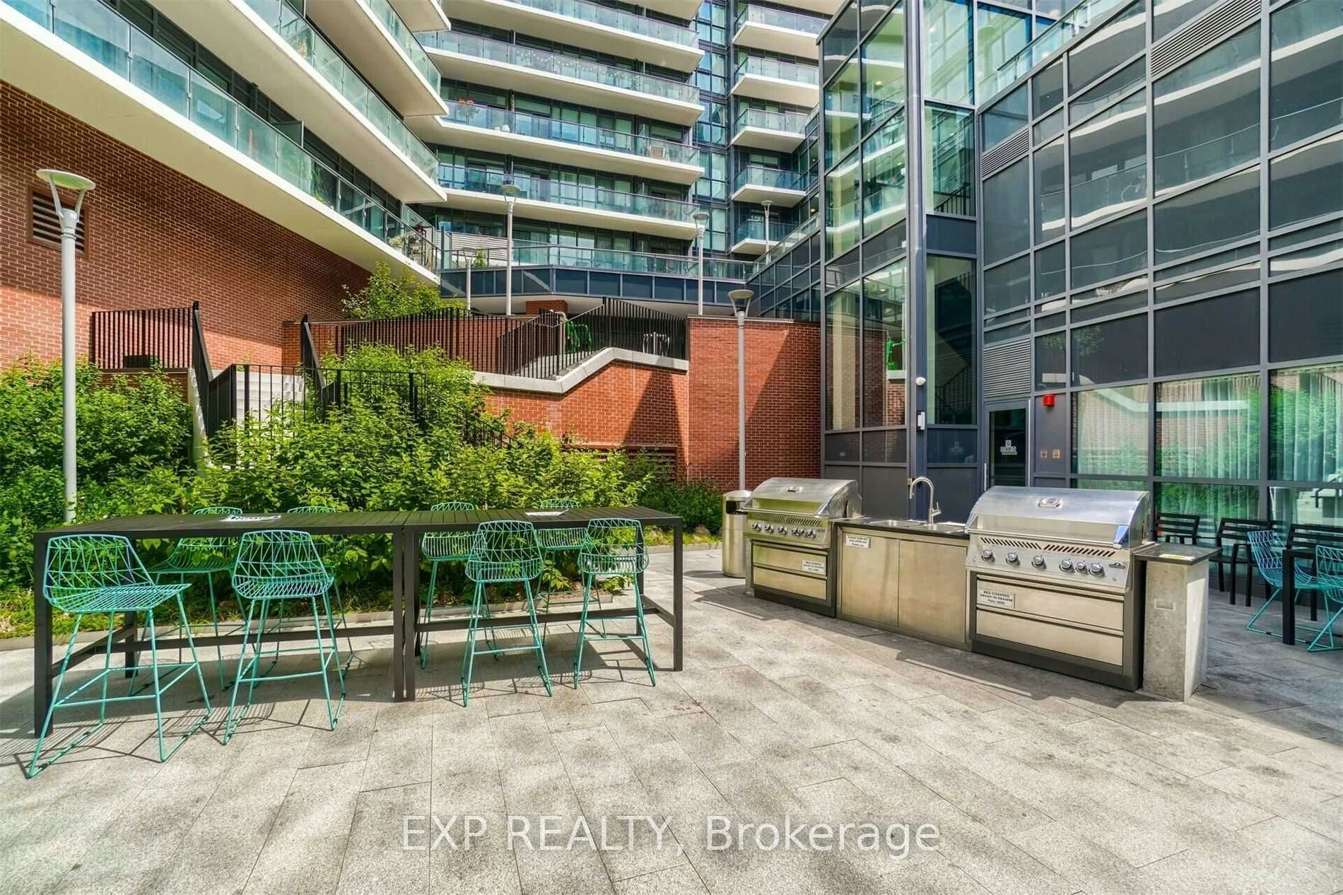 PH03-38 Iannuzzi Street, Toronto, ON, M5V 0S2 - 33