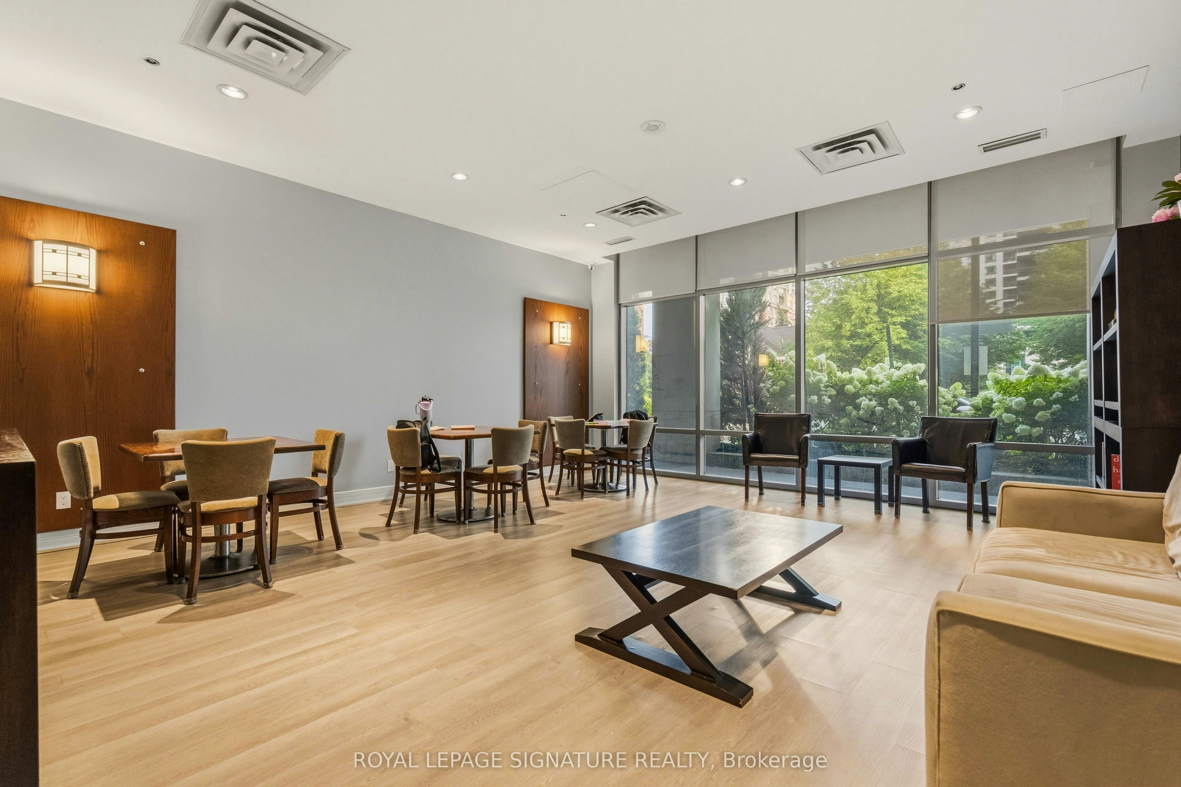 1609-16 Harrison Garden Boulevard, Toronto, ON, M2N 7J6 - 33