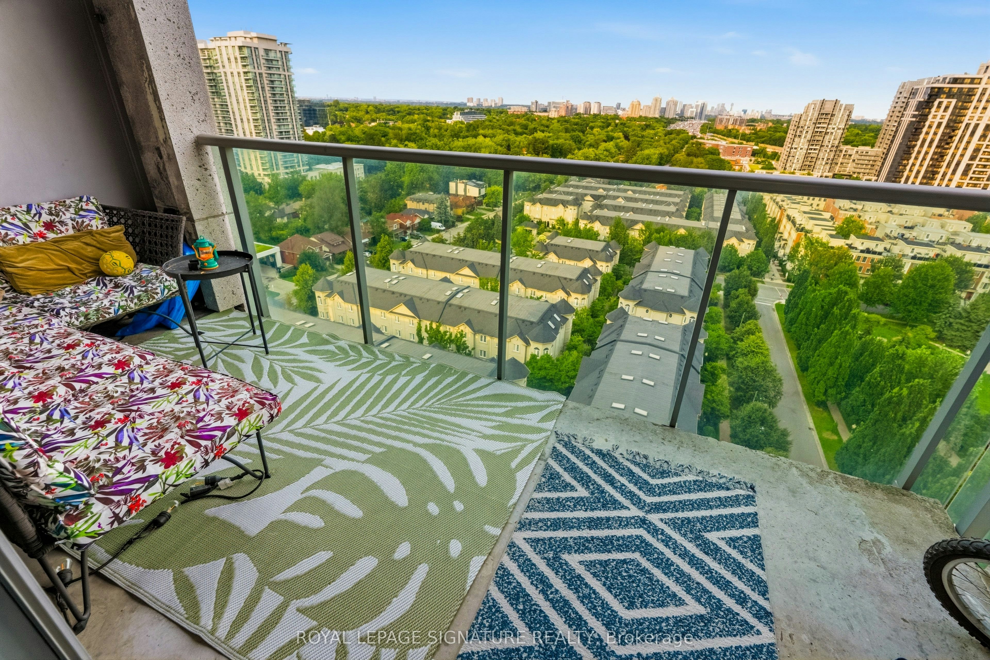 1609-16 Harrison Garden Boulevard, Toronto, ON, M2N 7J6 - 28