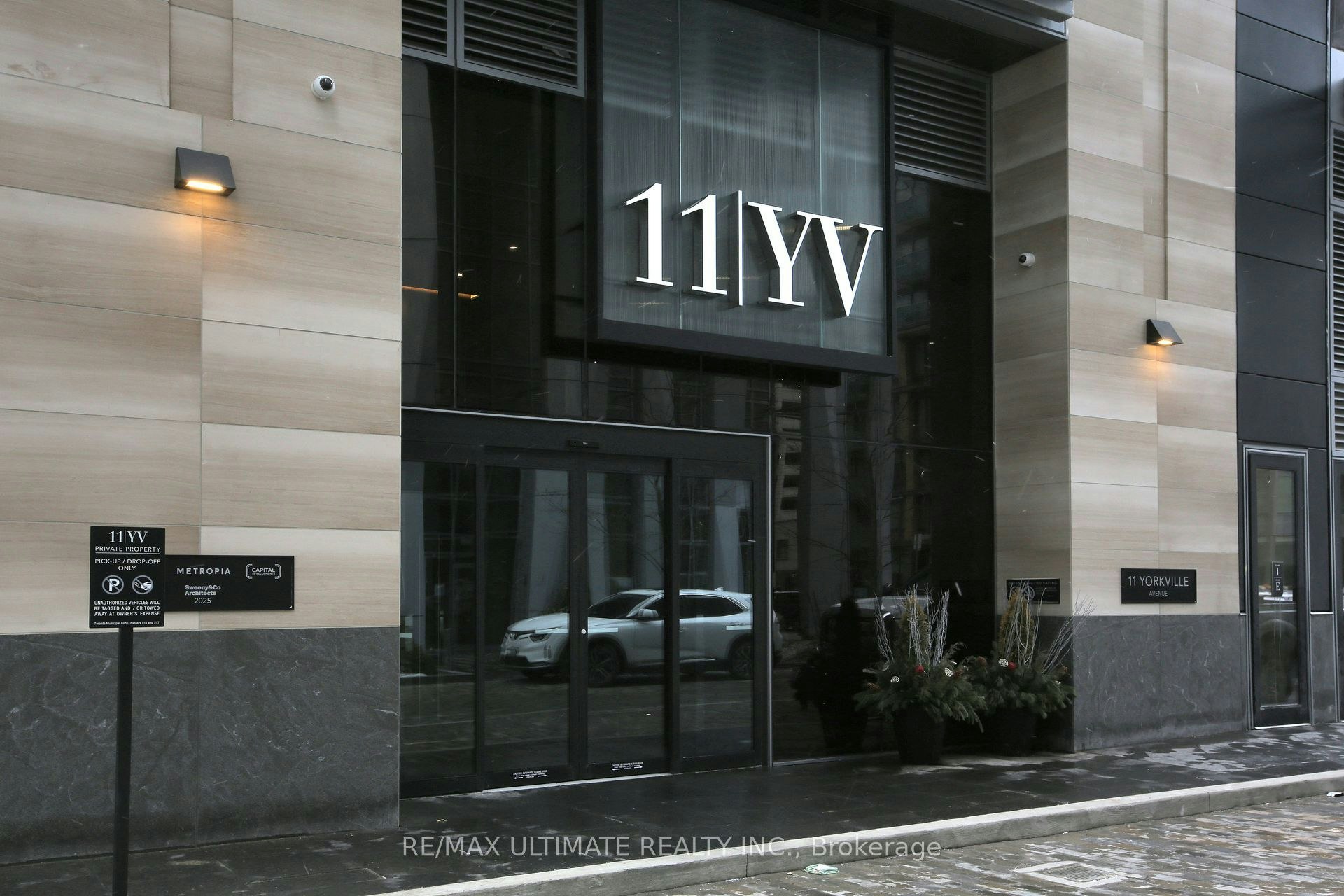1713-11 Yorkville Avenue, Toronto, ON, M4W 0B7