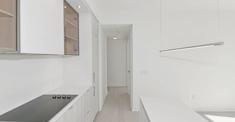 1713-11 Yorkville Avenue, Toronto, ON, M4W 0B7 - 11