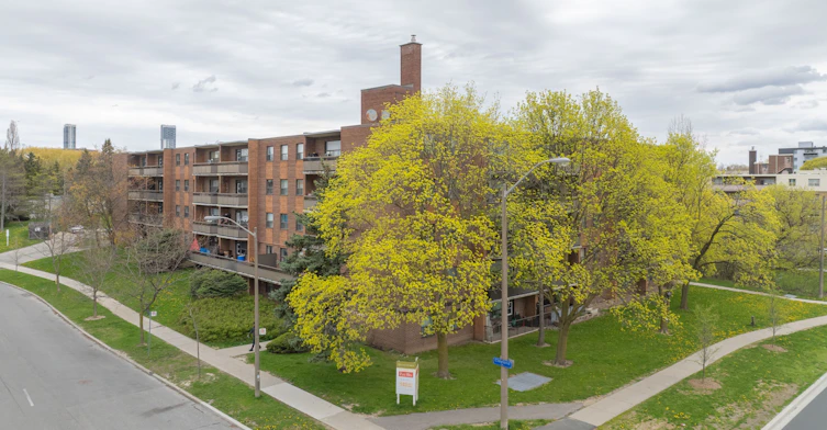 512-32 Clayland Drive, Toronto, ON, M3A 2A5 - 18