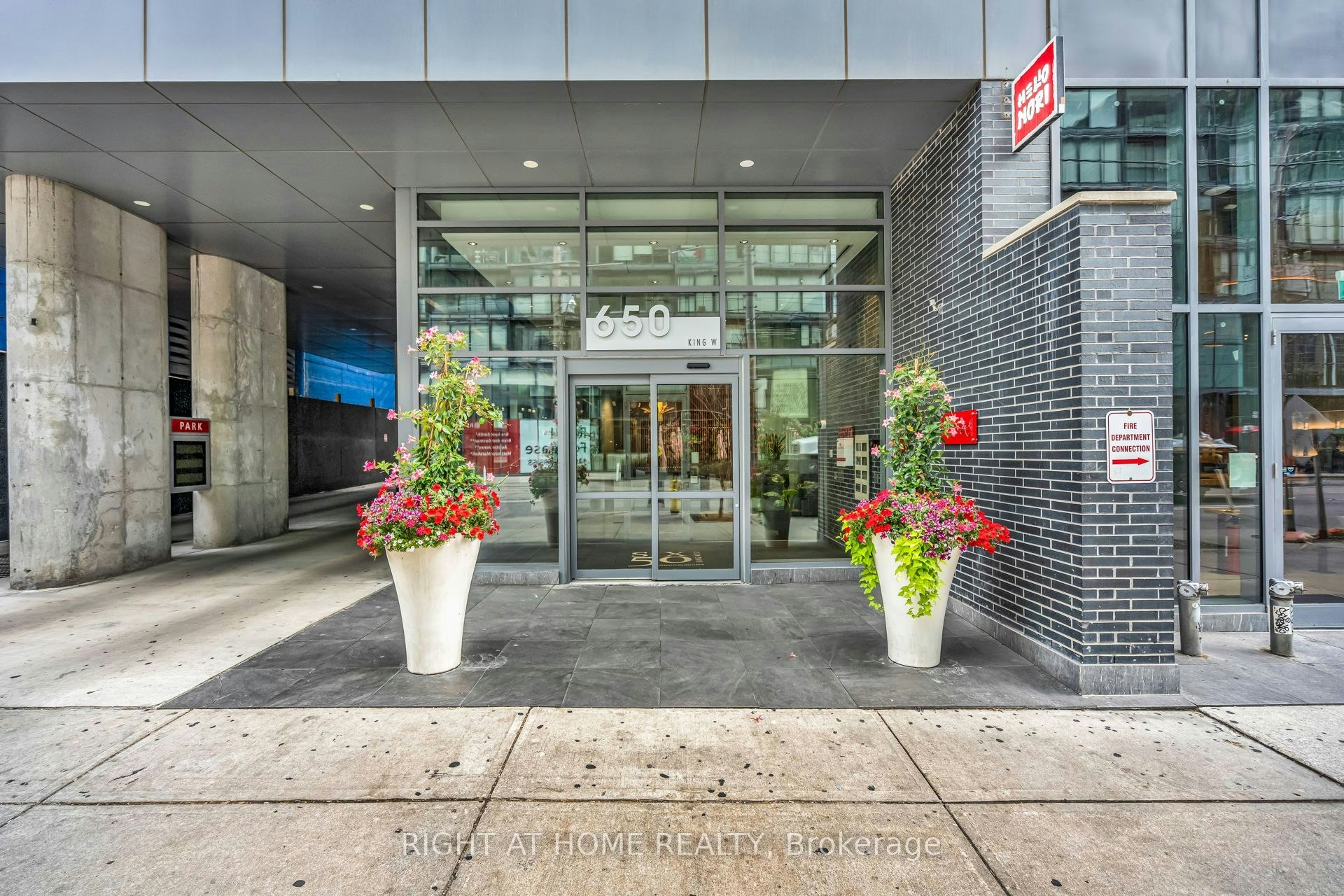 605-650 King Street W, Toronto, ON, M5V 0H6 - 4