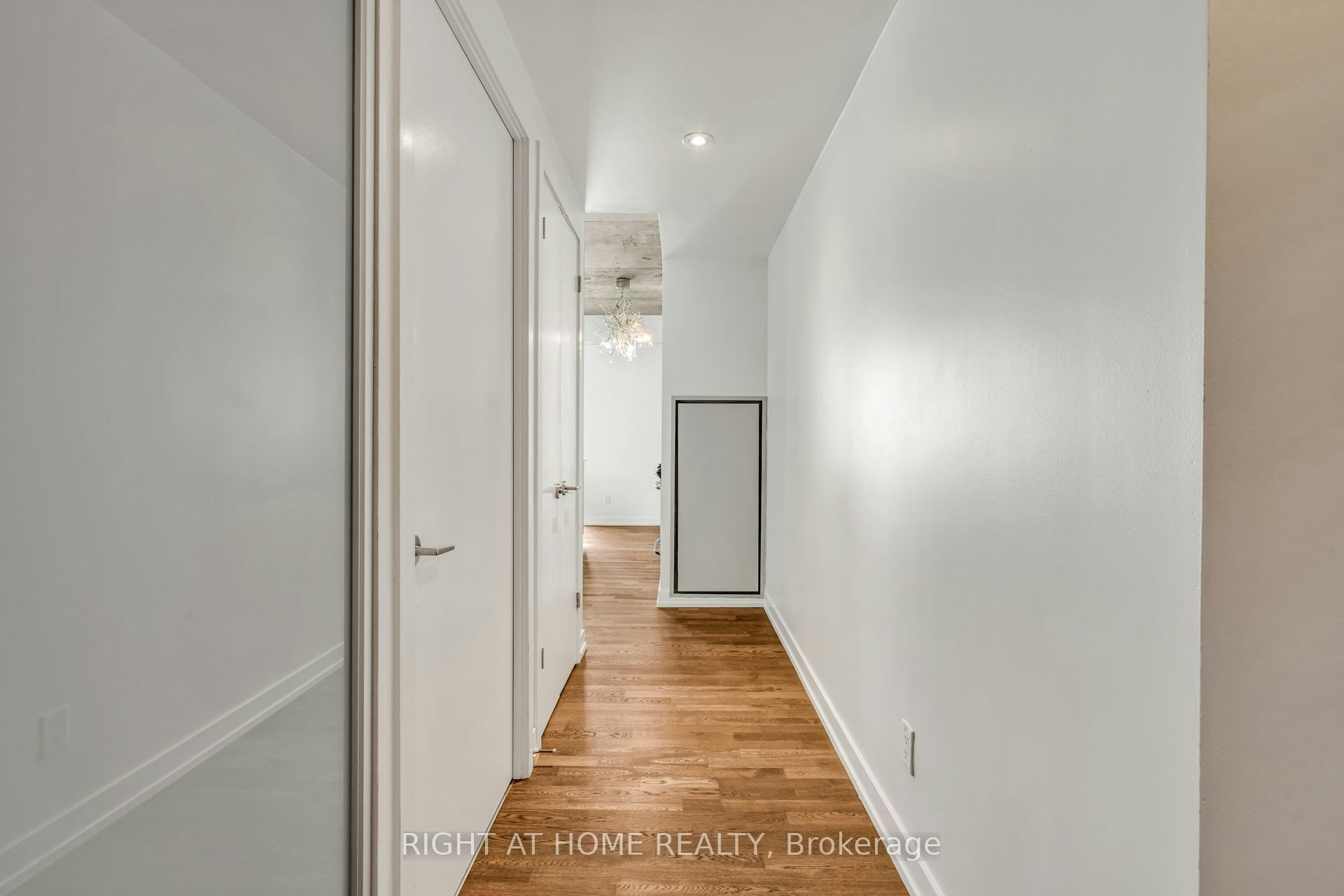 605-650 King Street W, Toronto, ON, M5V 0H6 - 9