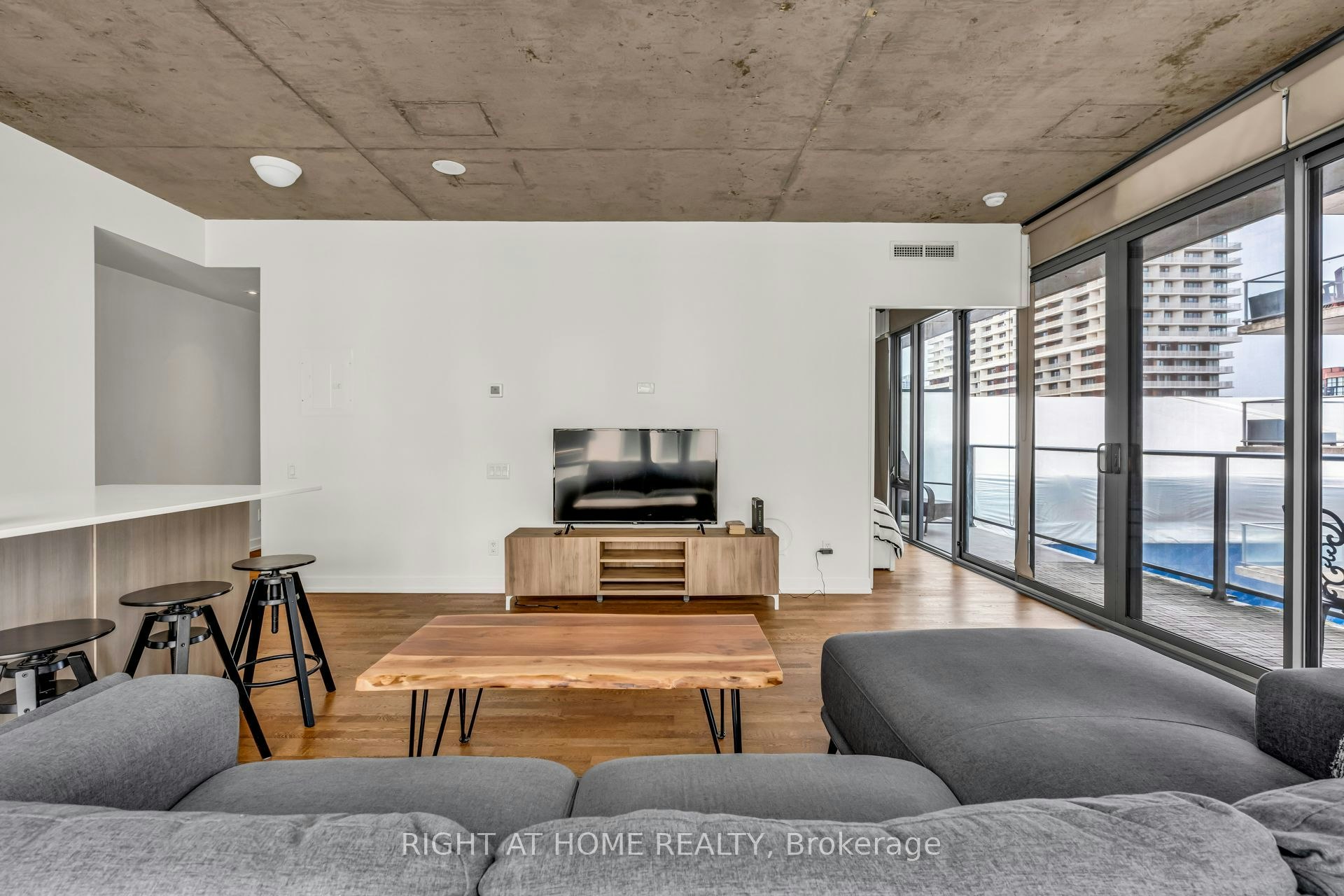 605-650 King Street W, Toronto, ON, M5V 0H6 - 16