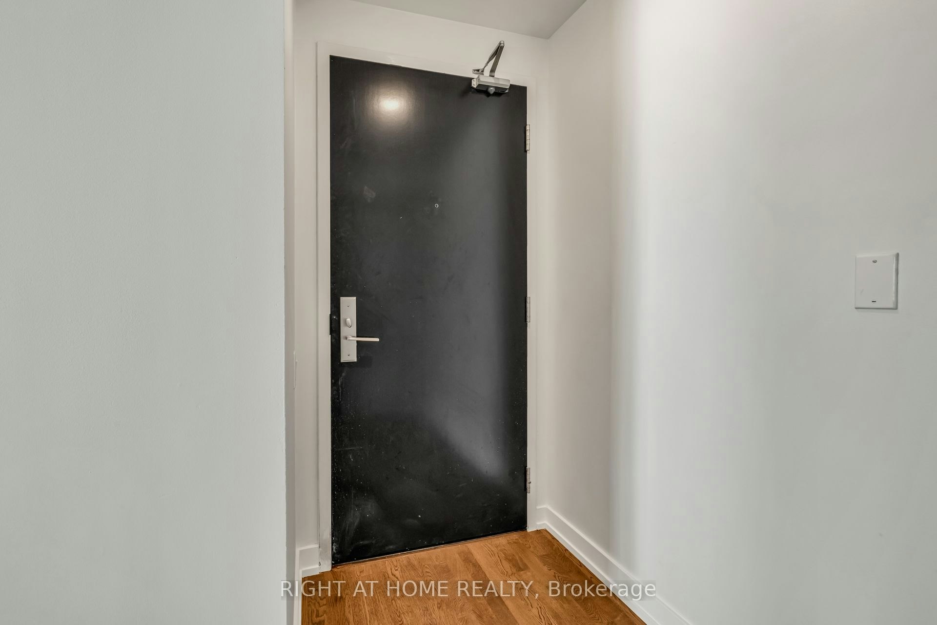 605-650 King Street W, Toronto, ON, M5V 0H6 - 8