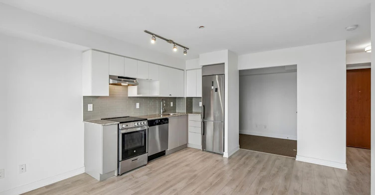 1106-120 Varna Drive, Toronto, ON, M6A 0B3 - 25