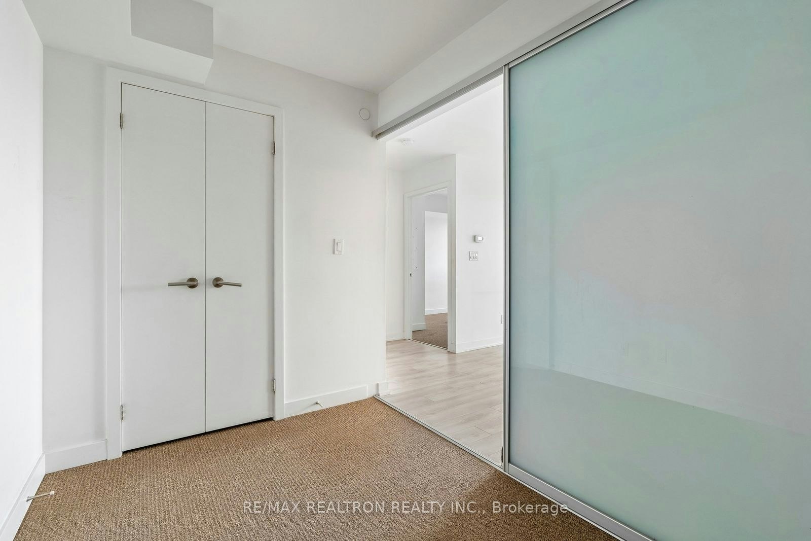 1106-120 Varna Drive, Toronto, ON, M6A 0B3 - 31