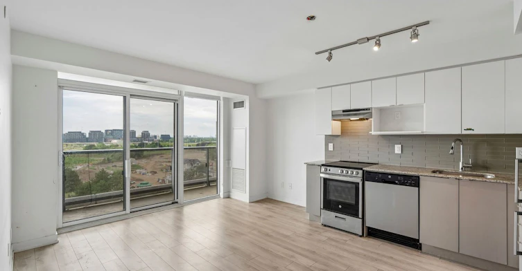 1106-120 Varna Drive, Toronto, ON, M6A 0B3 - 20