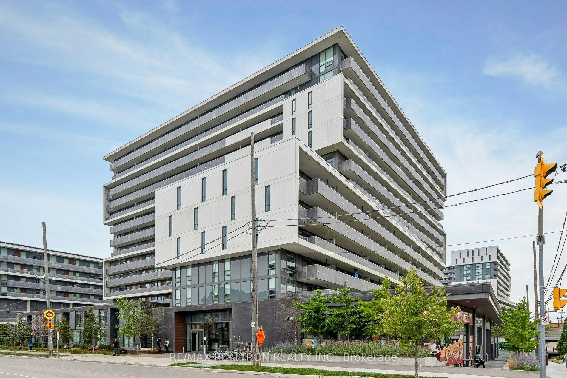 1106-120 Varna Drive, Toronto, ON, M6A 0B3 - 3