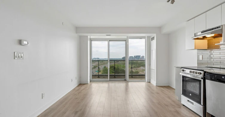 1106-120 Varna Drive, Toronto, ON, M6A 0B3 - 21