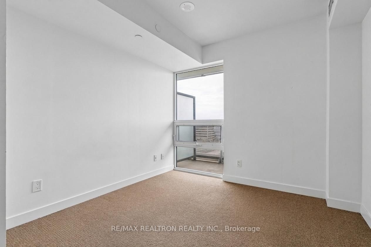 1106-120 Varna Drive, Toronto, ON, M6A 0B3 - 17