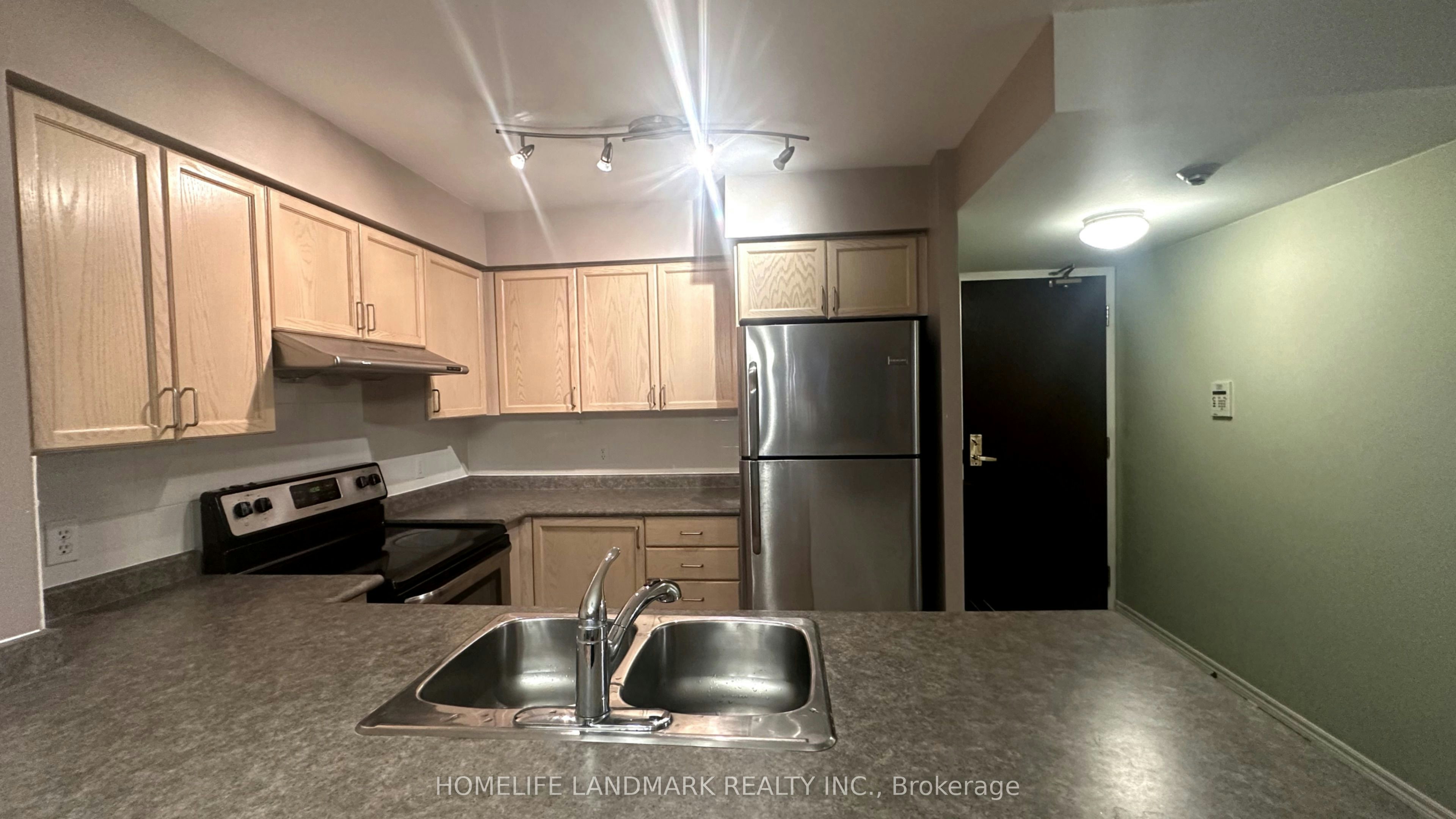 2112-18 Parkview Avenue, Toronto, ON, M2N 7H7 - 6