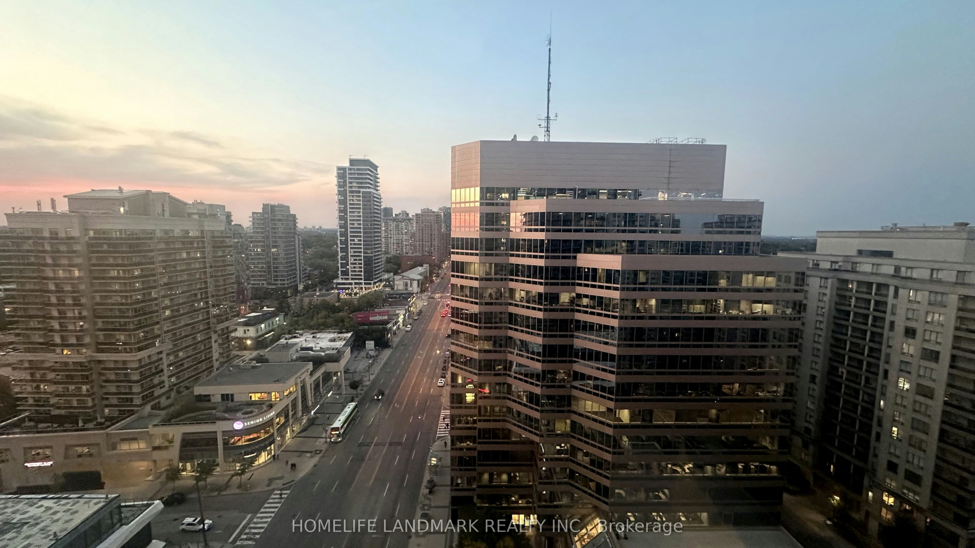 2112-18 Parkview Avenue, Toronto, ON, M2N 7H7 - 14