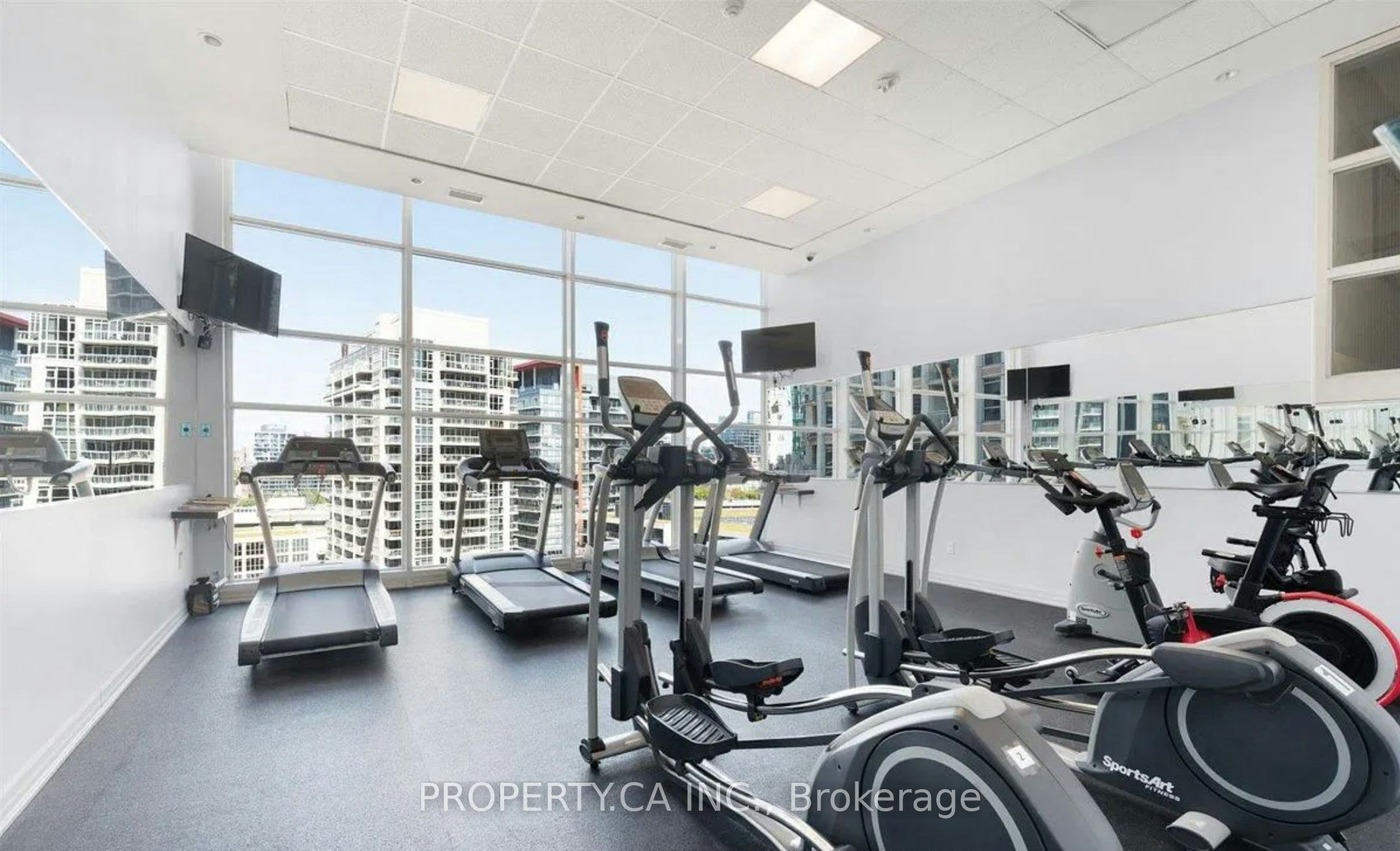 327-628 Fleet Street, Toronto, ON, M5V 1A8 - 10