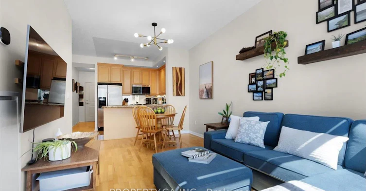 327-628 Fleet Street, Toronto, ON, M5V 1A8 - 5