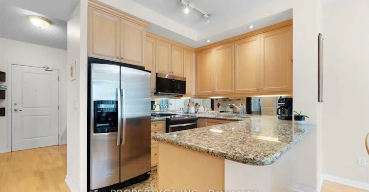 327-628 Fleet Street, Toronto, ON, M5V 1A8 - 3