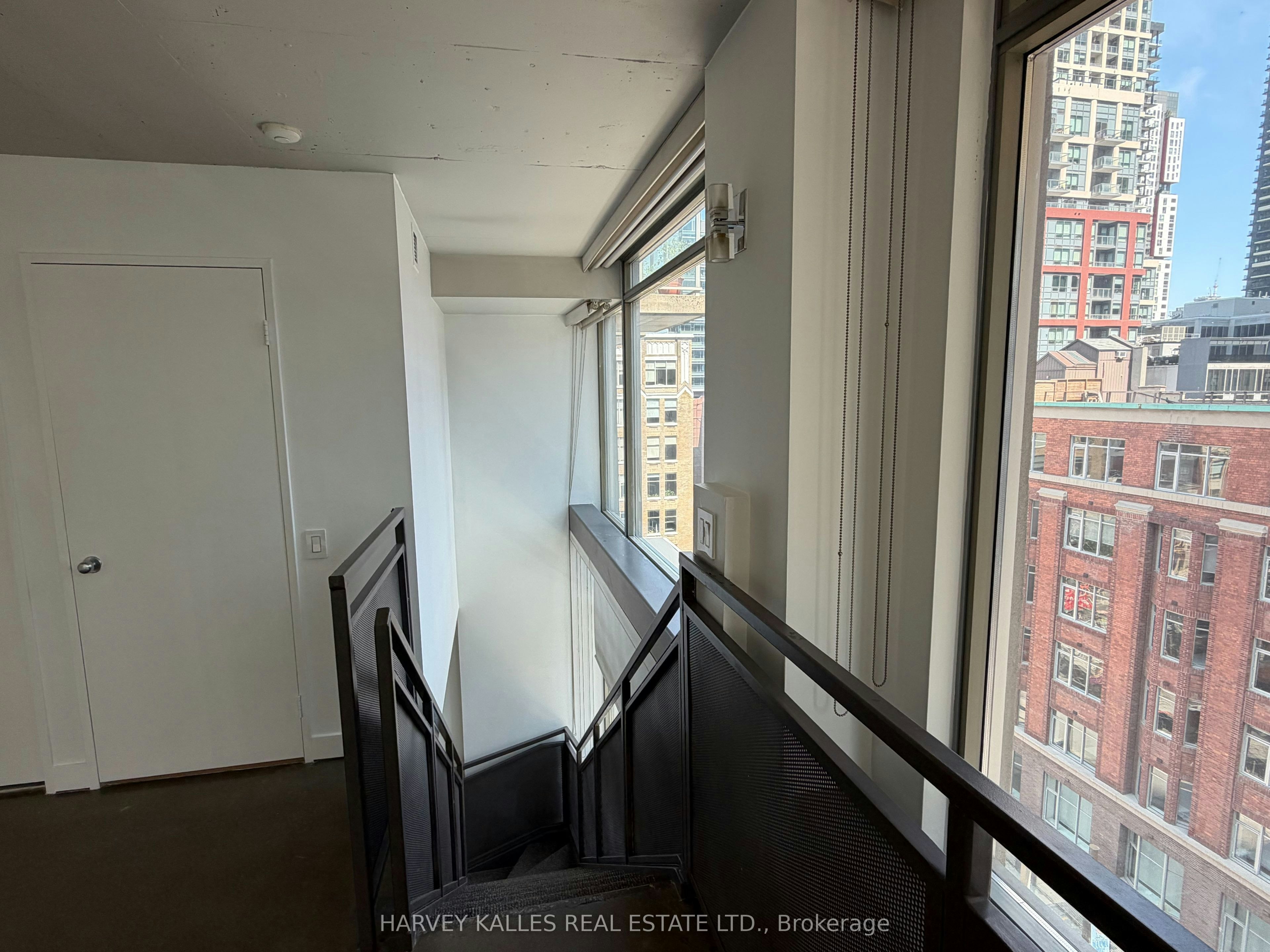 704-36 Charlotte Street, Toronto, ON, M5V 3P7 - 15