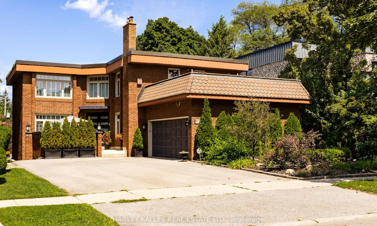 92 Prue Avenue