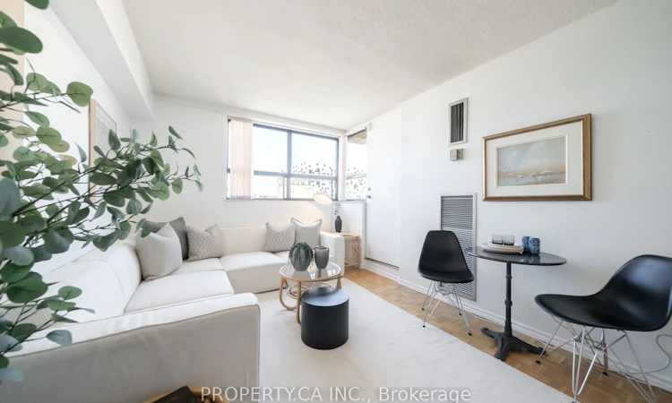 914-80 St Patrick Street