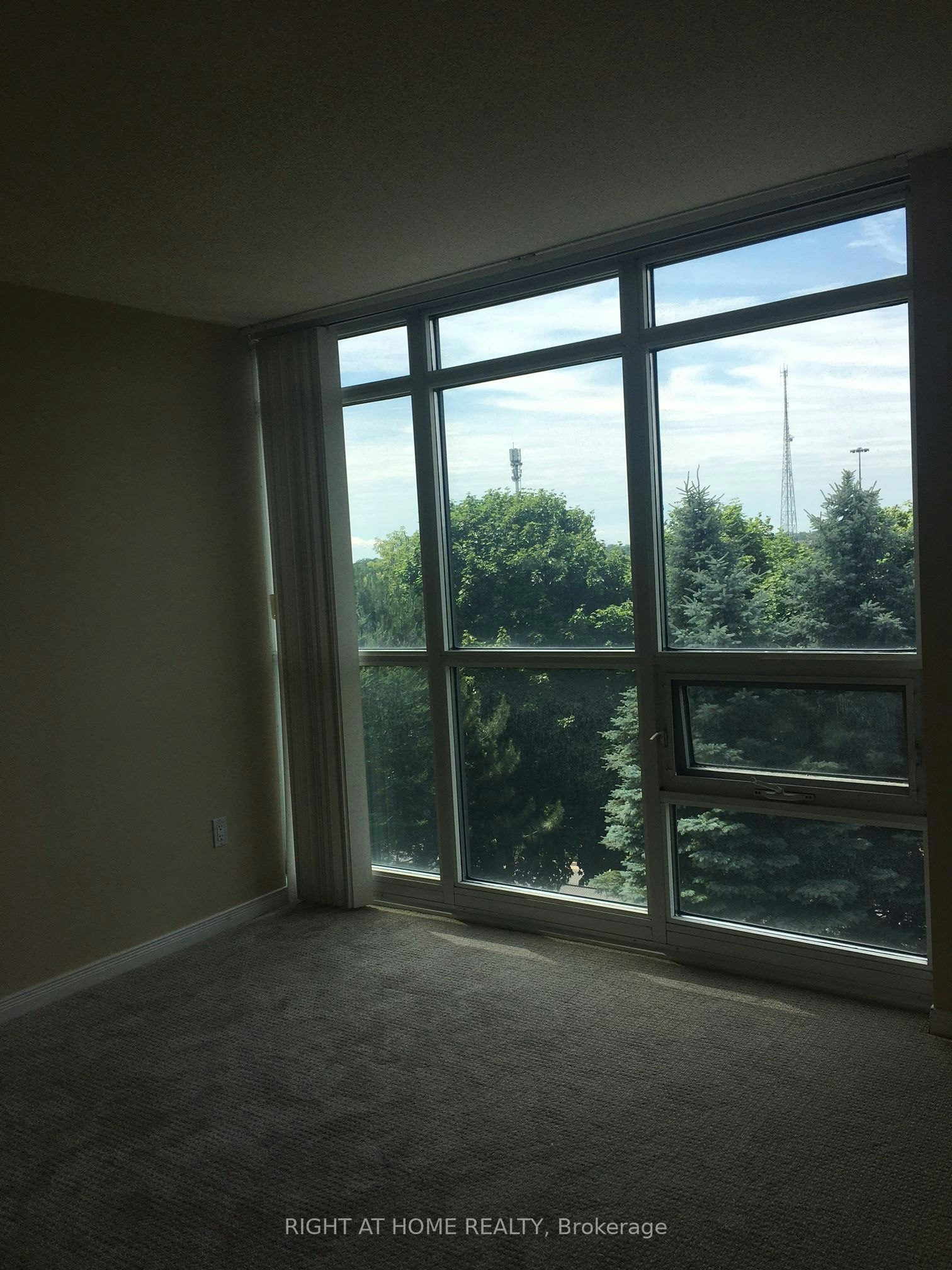 503-30 Harrison Garden Boulevard, Toronto, ON, M2N 7A9 - 13