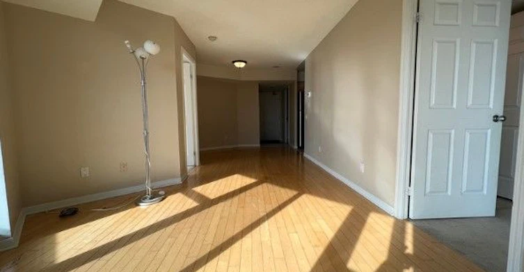 503-30 Harrison Garden Boulevard, Toronto, ON, M2N 7A9 - 2
