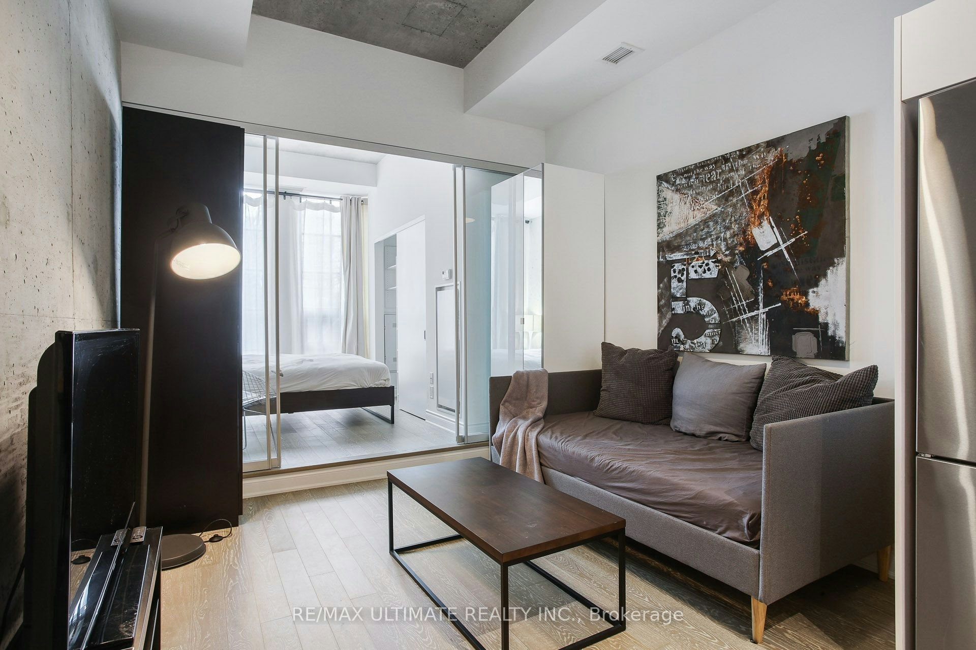 210-608 Richmond Street W, Toronto, ON, M5V 0N9 - 7