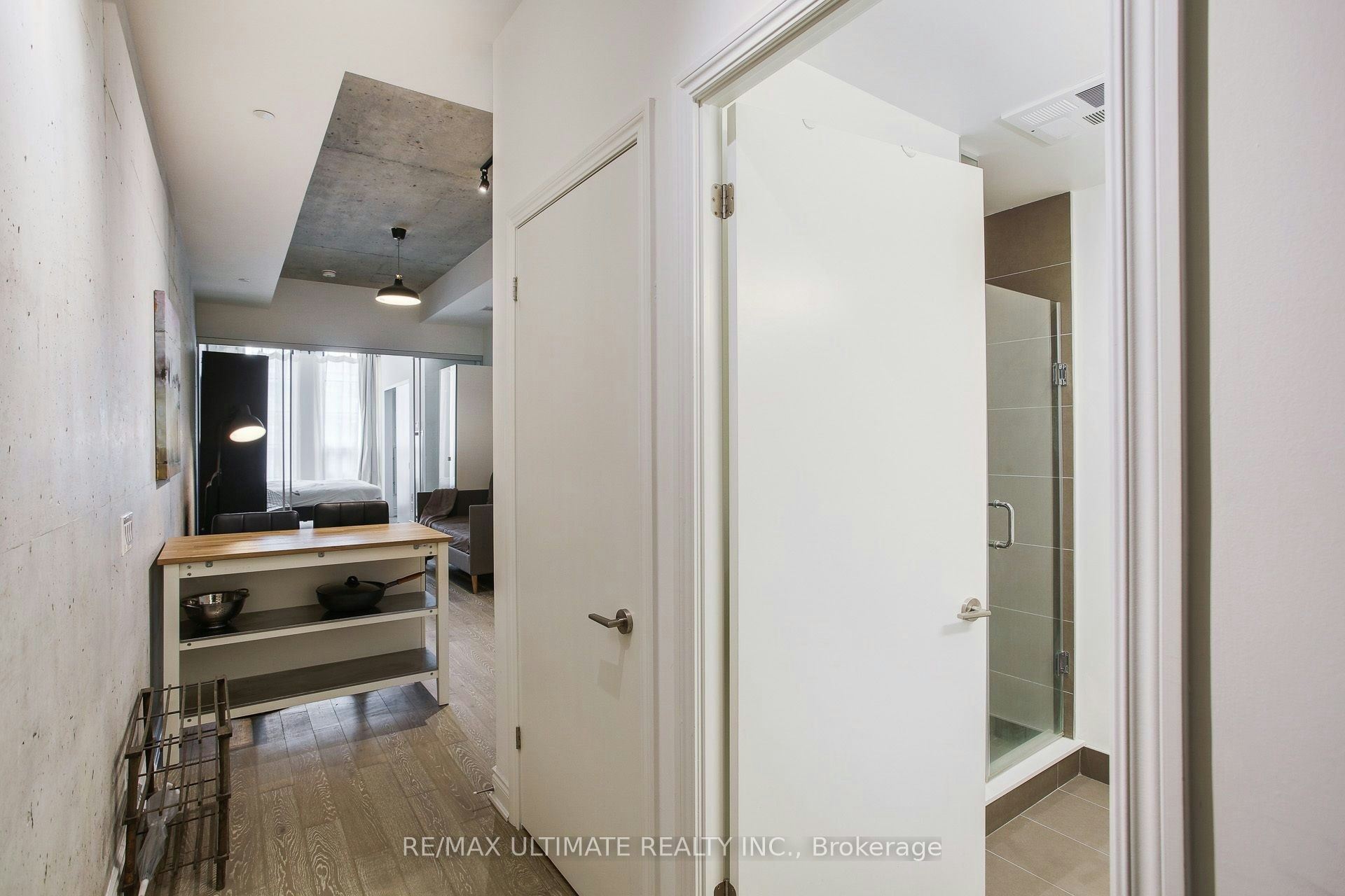 210-608 Richmond Street W, Toronto, ON, M5V 0N9 - 11