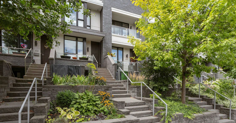 492 Shaw Street, Toronto, ON, M6G 3L3