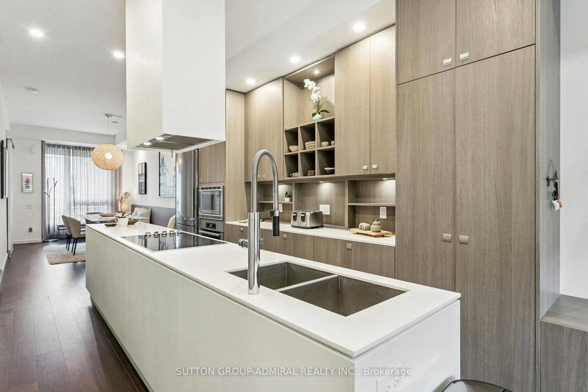 492 Shaw Street, Toronto, ON, M6G 3L3 - 3