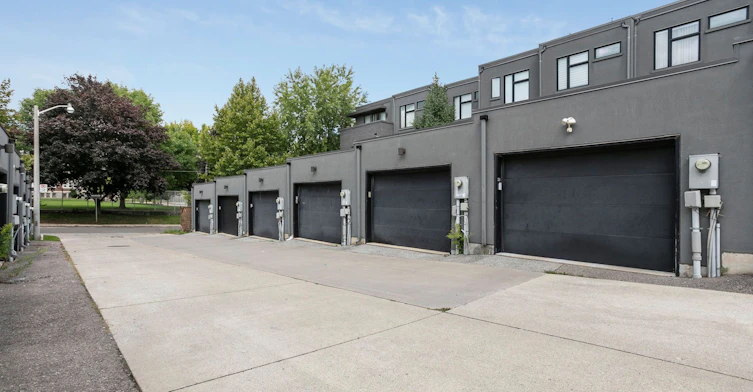 492 Shaw Street, Toronto, ON, M6G 3L3 - 38