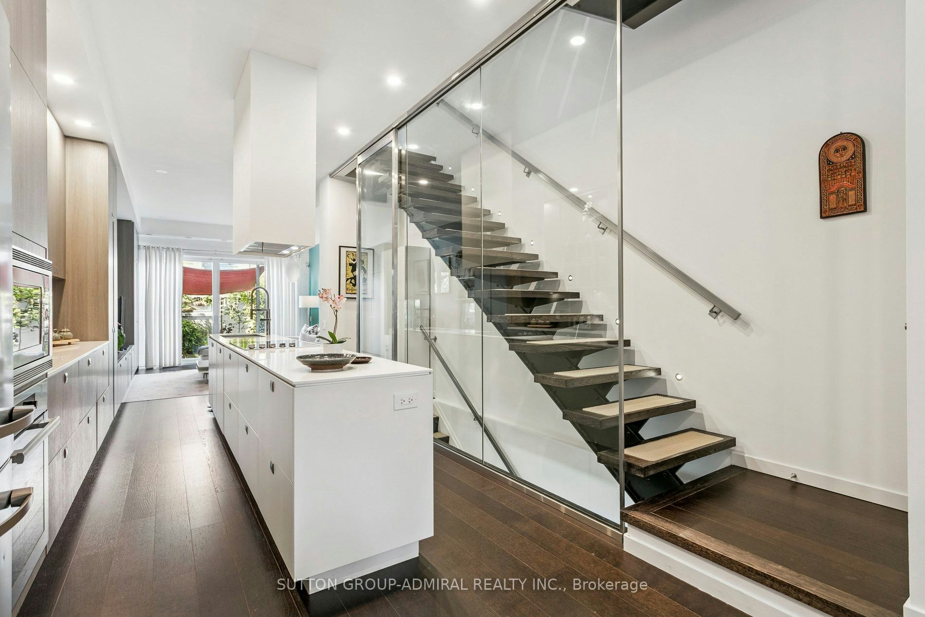 492 Shaw Street, Toronto, ON, M6G 3L3 - 7