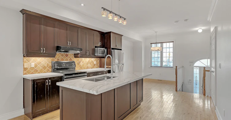 1019A College Street, Toronto, ON, M6H 1A8 - 13