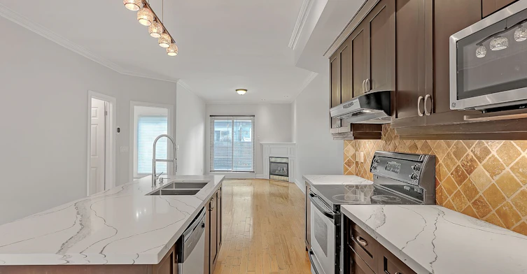 1019A College Street, Toronto, ON, M6H 1A8 - 10