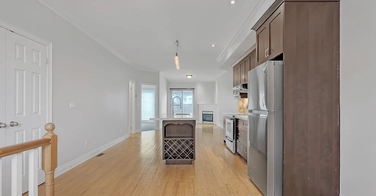 1019A College Street, Toronto, ON, M6H 1A8 - 8