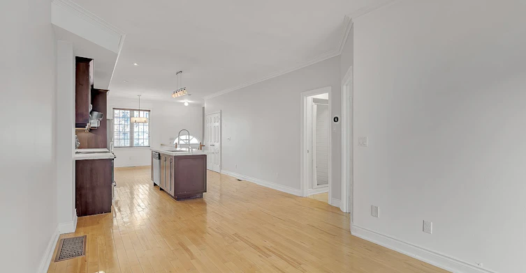 1019A College Street, Toronto, ON, M6H 1A8 - 19