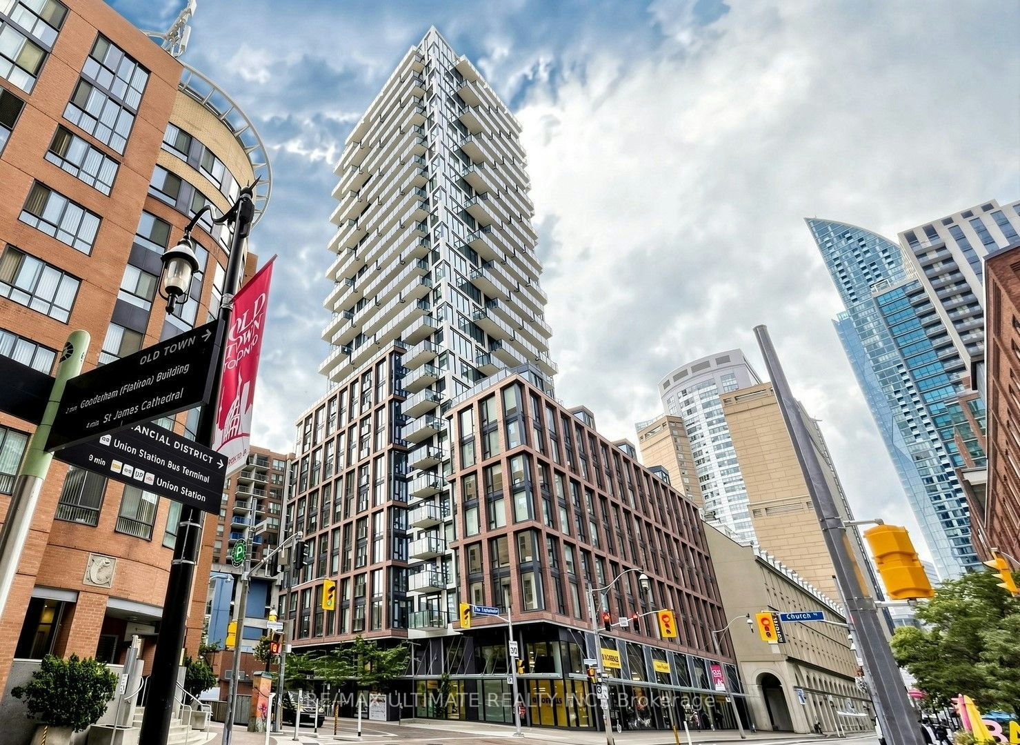 2304-2A Church Street, Toronto, ON, M5E 0E1
