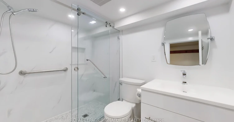 Lower-247 Palmerston Avenue, Toronto, ON, M6J 2J3 - 9