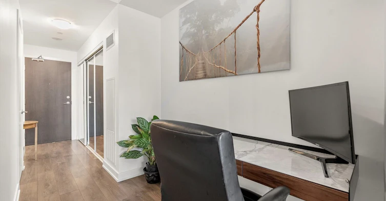 710-50 Bruyeres Mews, Toronto, ON, M5V 0H8 - 15