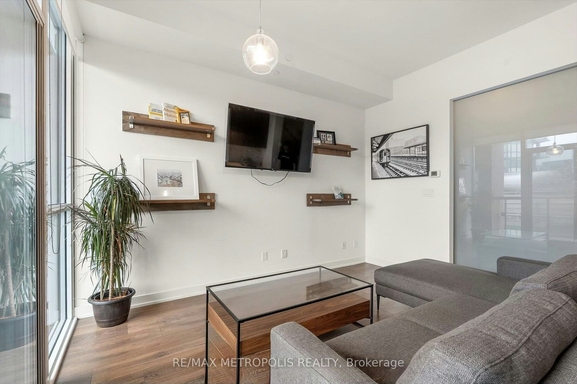 710-50 Bruyeres Mews, Toronto, ON, M5V 0H8 - 11