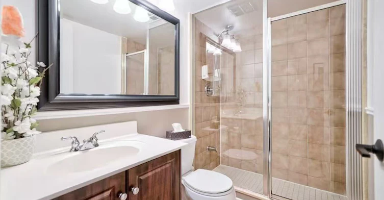 1503 (Den)-801 Bay Street, Toronto, ON, M5S 1Y9 - 2