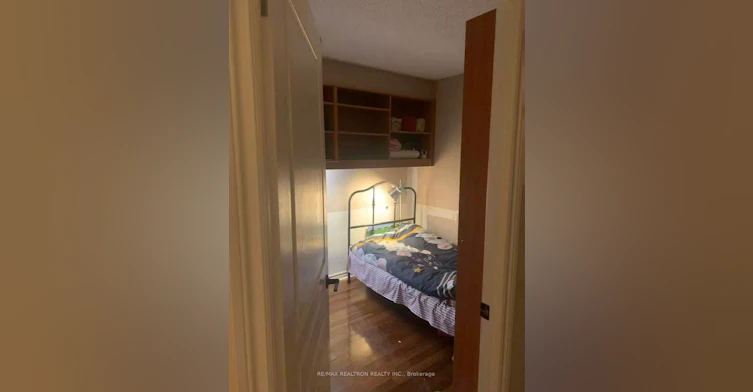 1503 (Den)-801 Bay Street, Toronto, ON, M5S 1Y9 - 3
