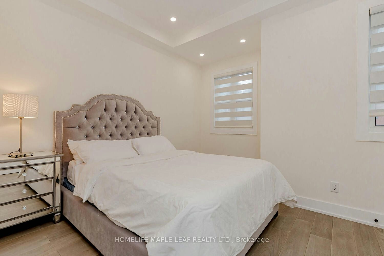 56 St Nicholas Street, Toronto, ON, M4Y 1W7 - 14